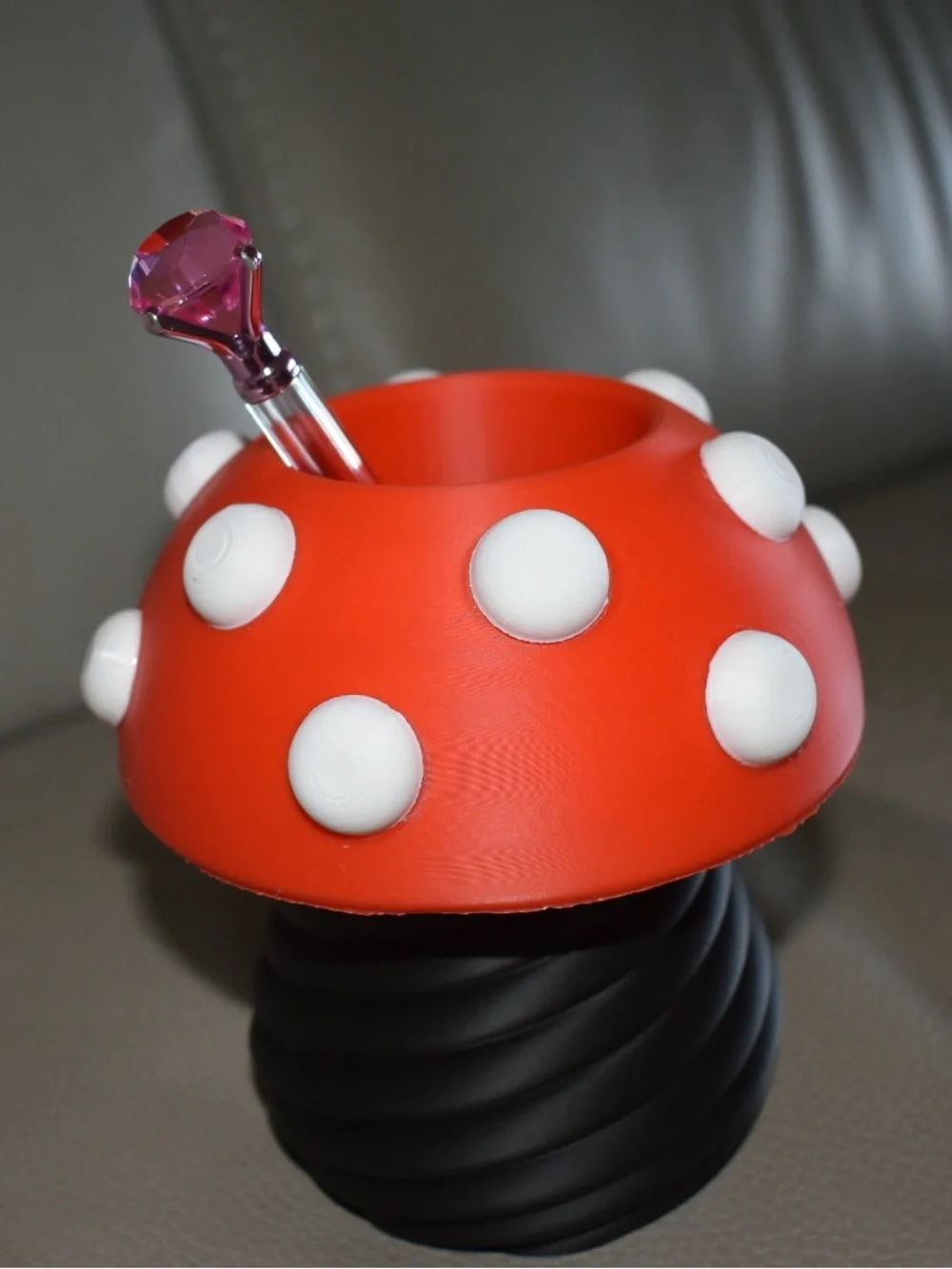 3D print Mushroom Shaped Red & Black with White Polka Dots Pen Holder